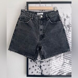 Zara High Rise Charcoal 5” Jean Shorts size 6